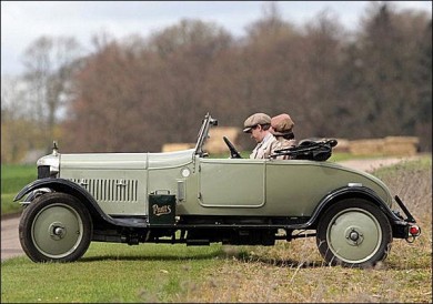 AC sports car, one of the many cars featured on the Downtown Abbey TV series.