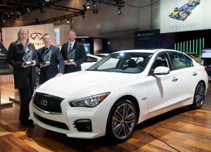 2014 Automobile Journalists’ Association of Canada (AJAC) awards—(L-R) Wendy Durward, director Infiniti Canada; Christian Meunier, president Nissan Canada; and Tim Franklin, senior manager product planning Infiniti Canada with Infiniti's 2014 Q50 sports sedan—winner Best New Luxury Car (over $50k), Best New Innovation Technology and Best New Safety Technology awards.