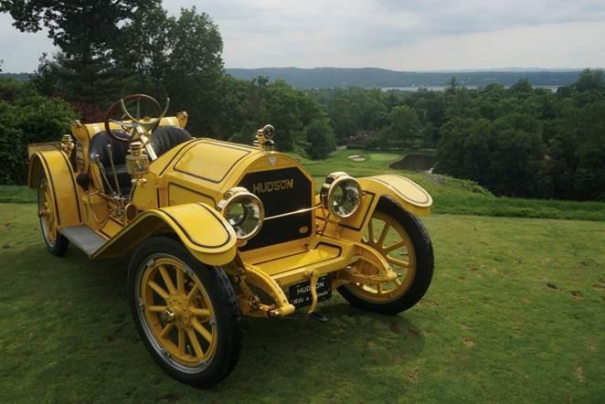  A 1912 Hudson Mile-a-Minute Speedster sits perched on the first tee overlooking the Hudson River at the Ardsley Country Club in Dobbs Ferry, NY. Photo: Devin Young
