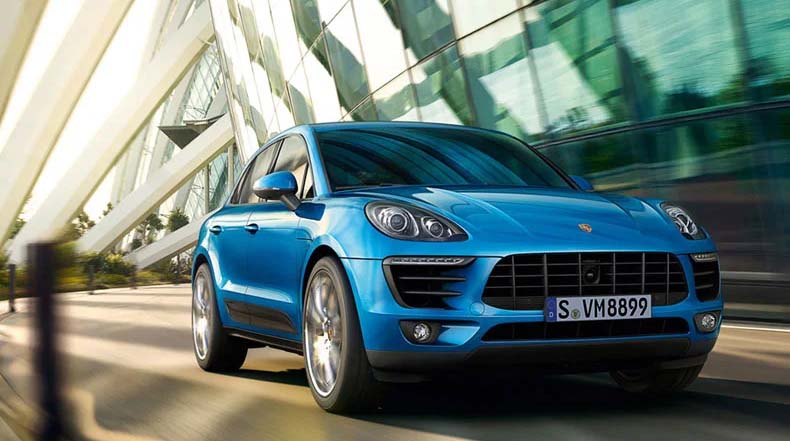 2018 Porsche Macan.